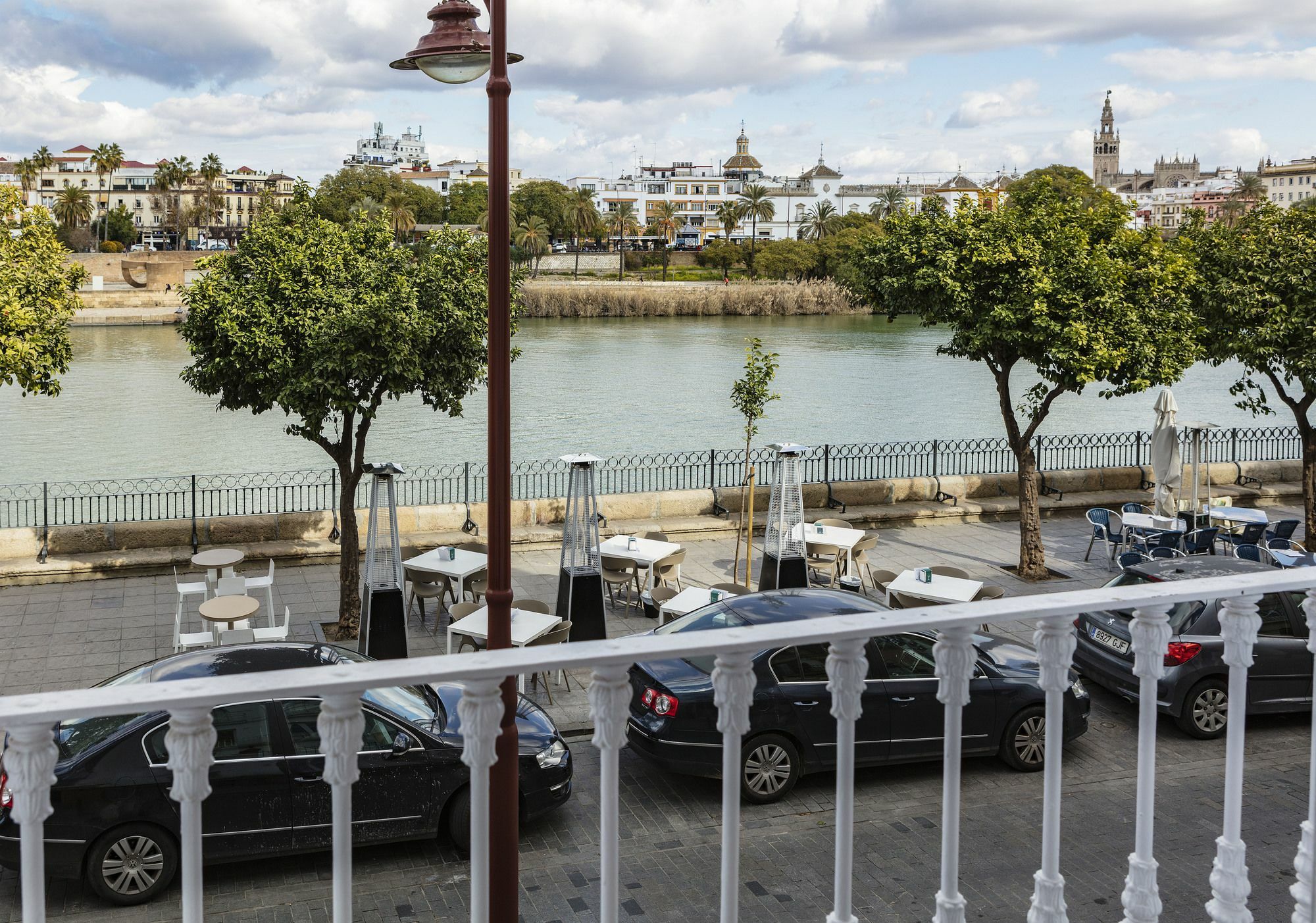 Betis 7 Luxury Boutique Apartments Sevilla Eksteriør billede